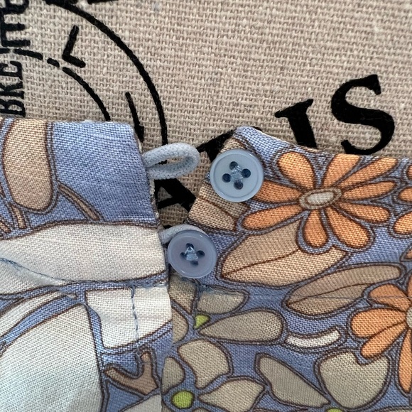 Current Air XS, floral Blue and Orange Women's cropped halter Top, NWT, spring - Picture 4 of 8